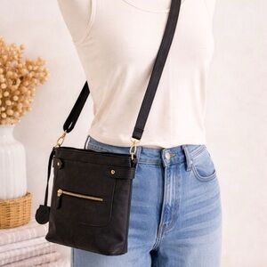 Browning Catrina CCW Crossbody Bag with locks and keys